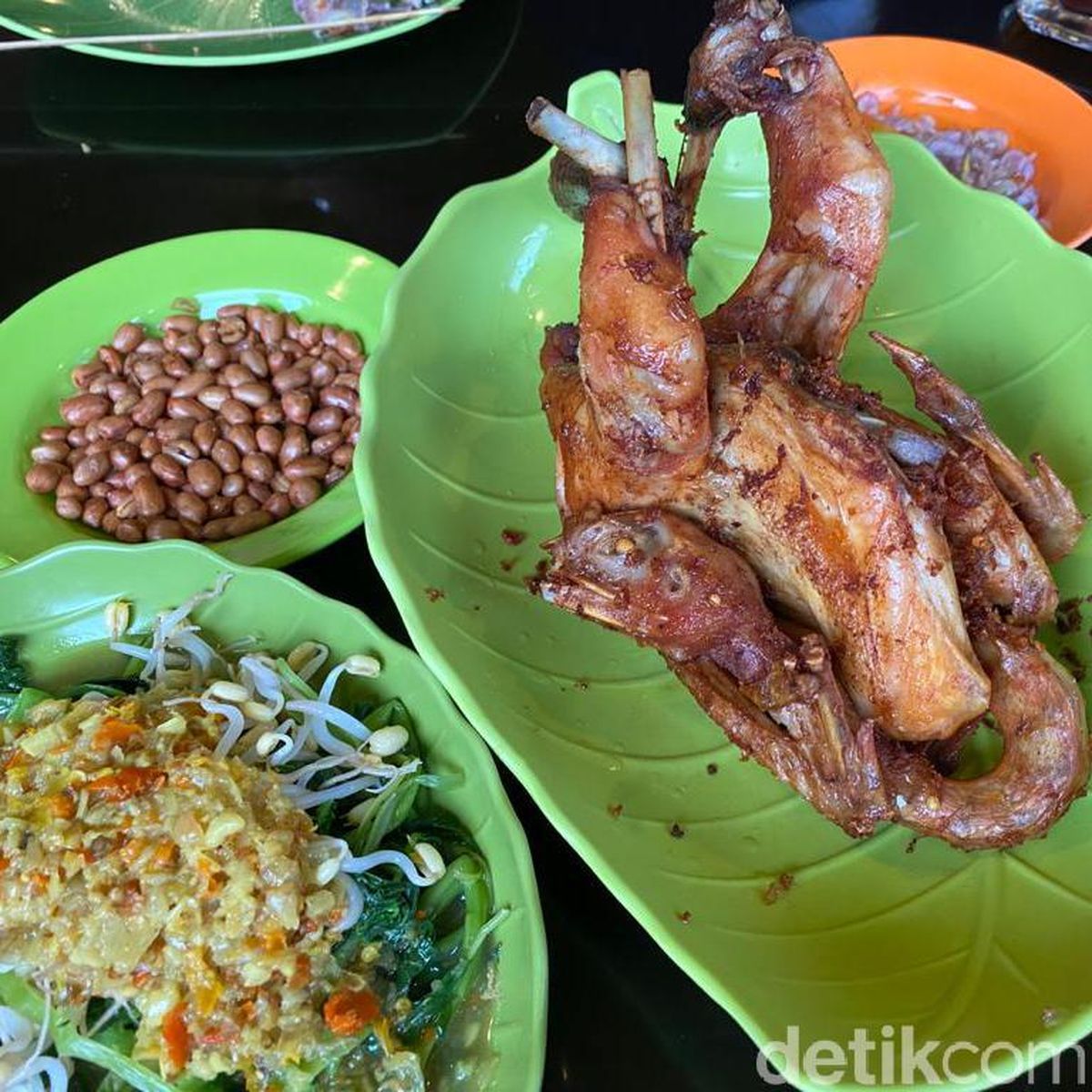 Sajian Lengkap