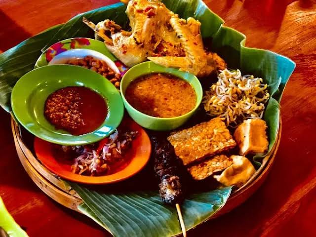 Paket Keluarga